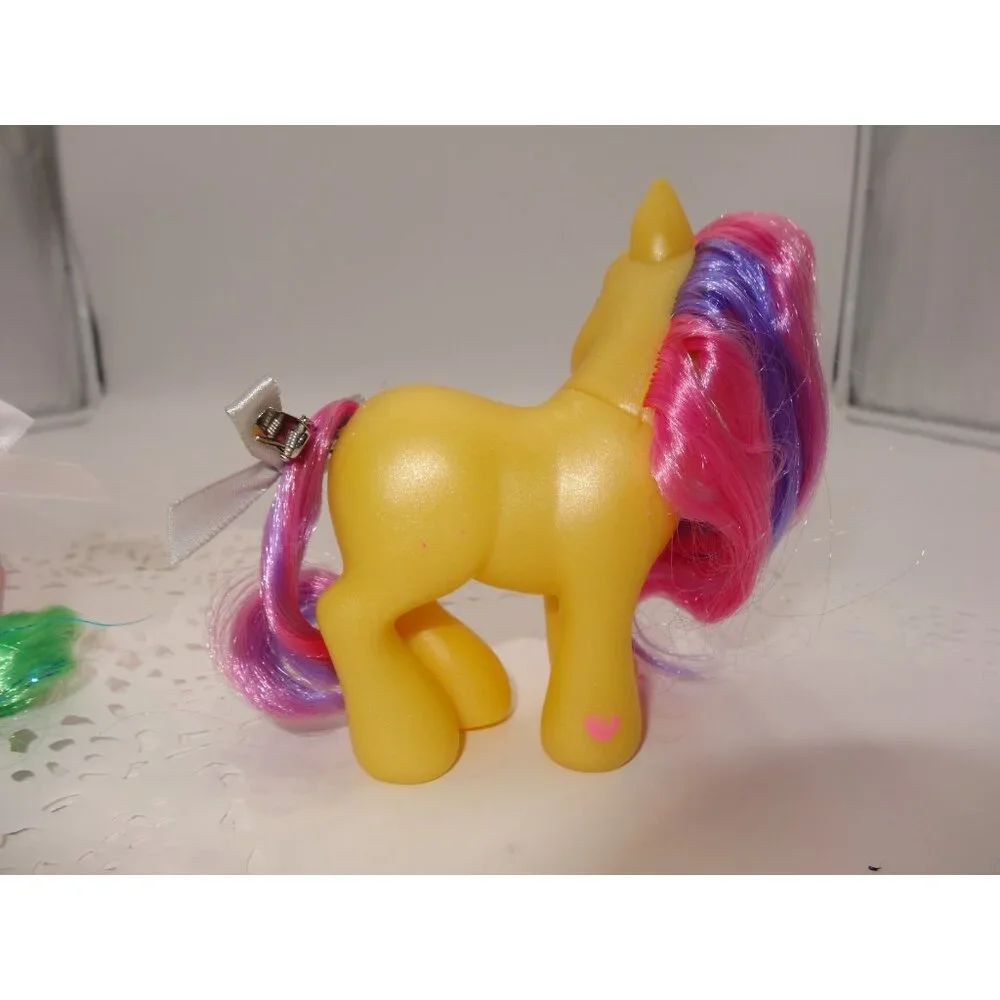My Little Pony Butterfly Island Shimmer Pony Shell-Belle MLP and Flitter Flutter
